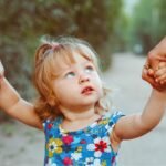 5 Techniques pour Encourager le Bon Comportement chez les Enfants Sans Punition